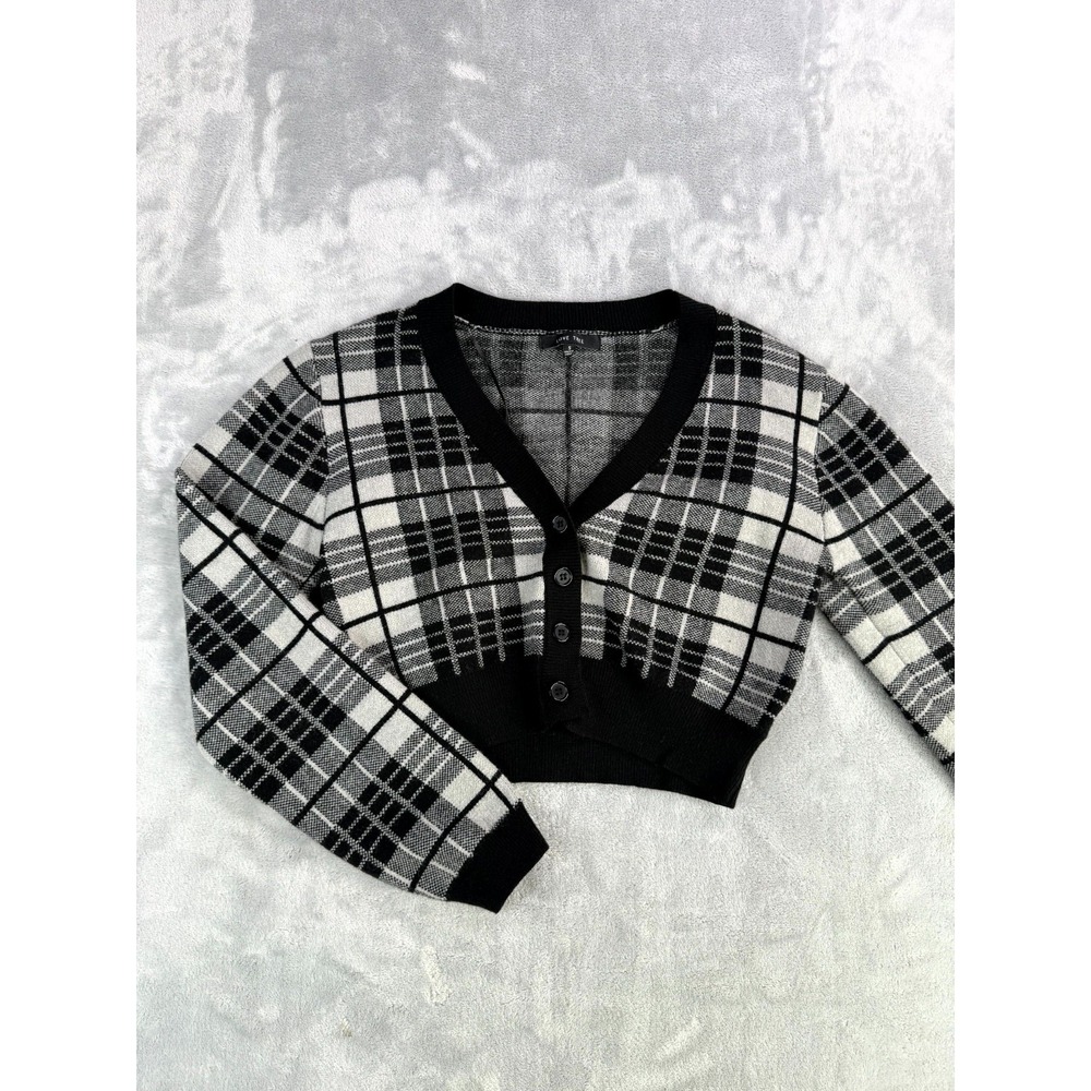 LOVE TREE Crop Cardigan Sweater Womens Small Black White Plaid Knit Button Front